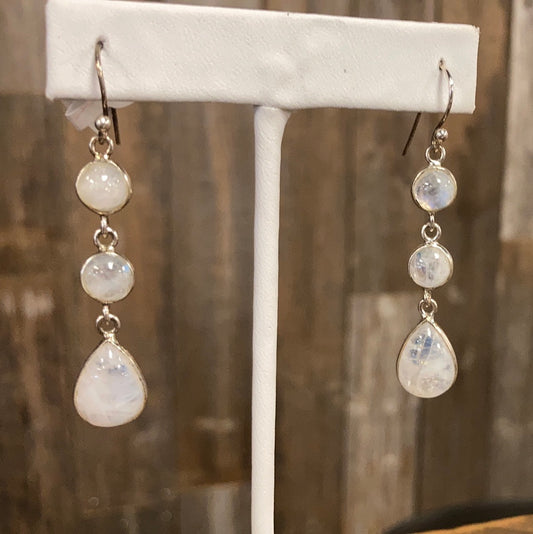 To the moon earrings